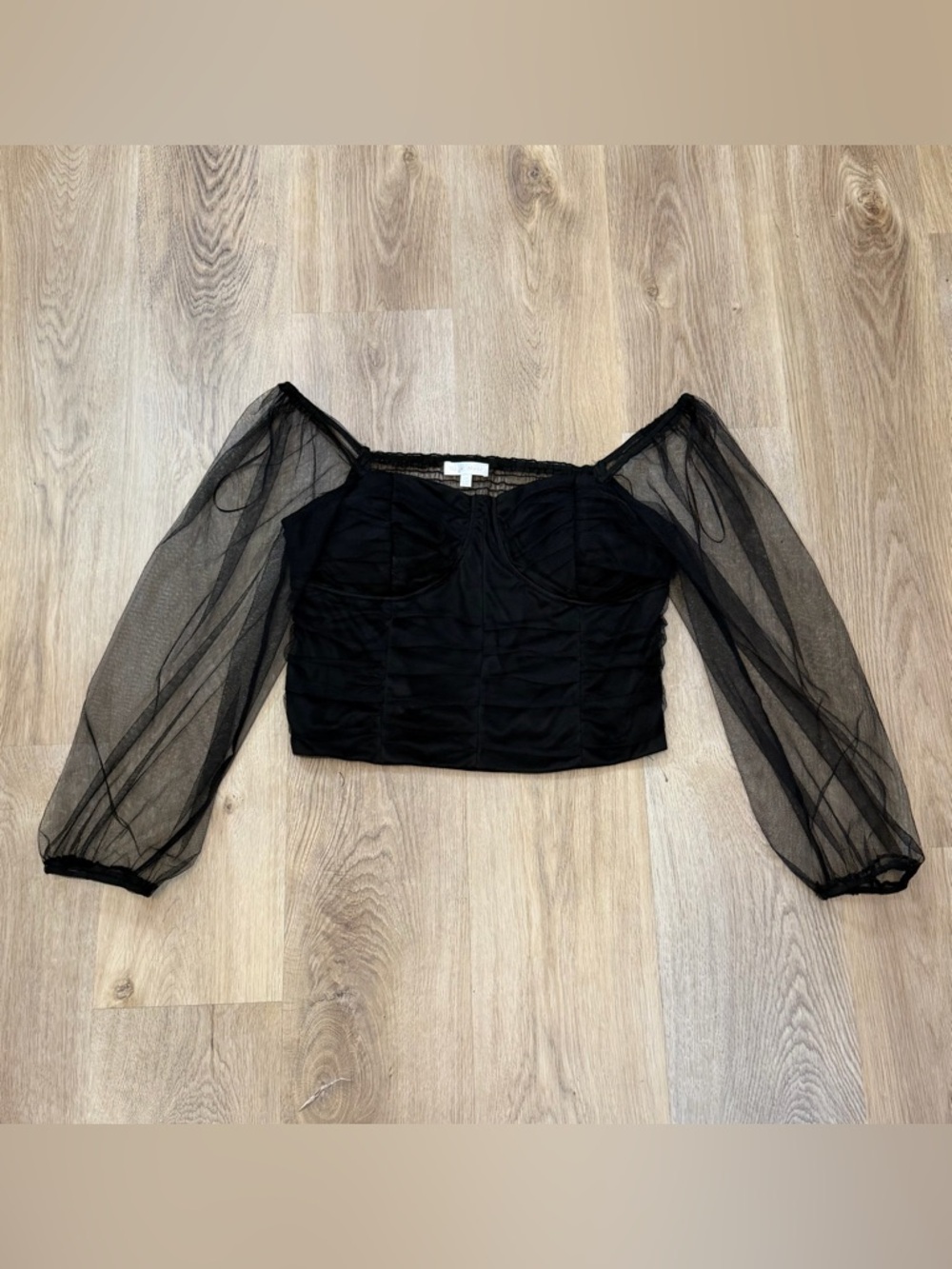 Rosevelvet Black Mesh Sleeve Crop Top